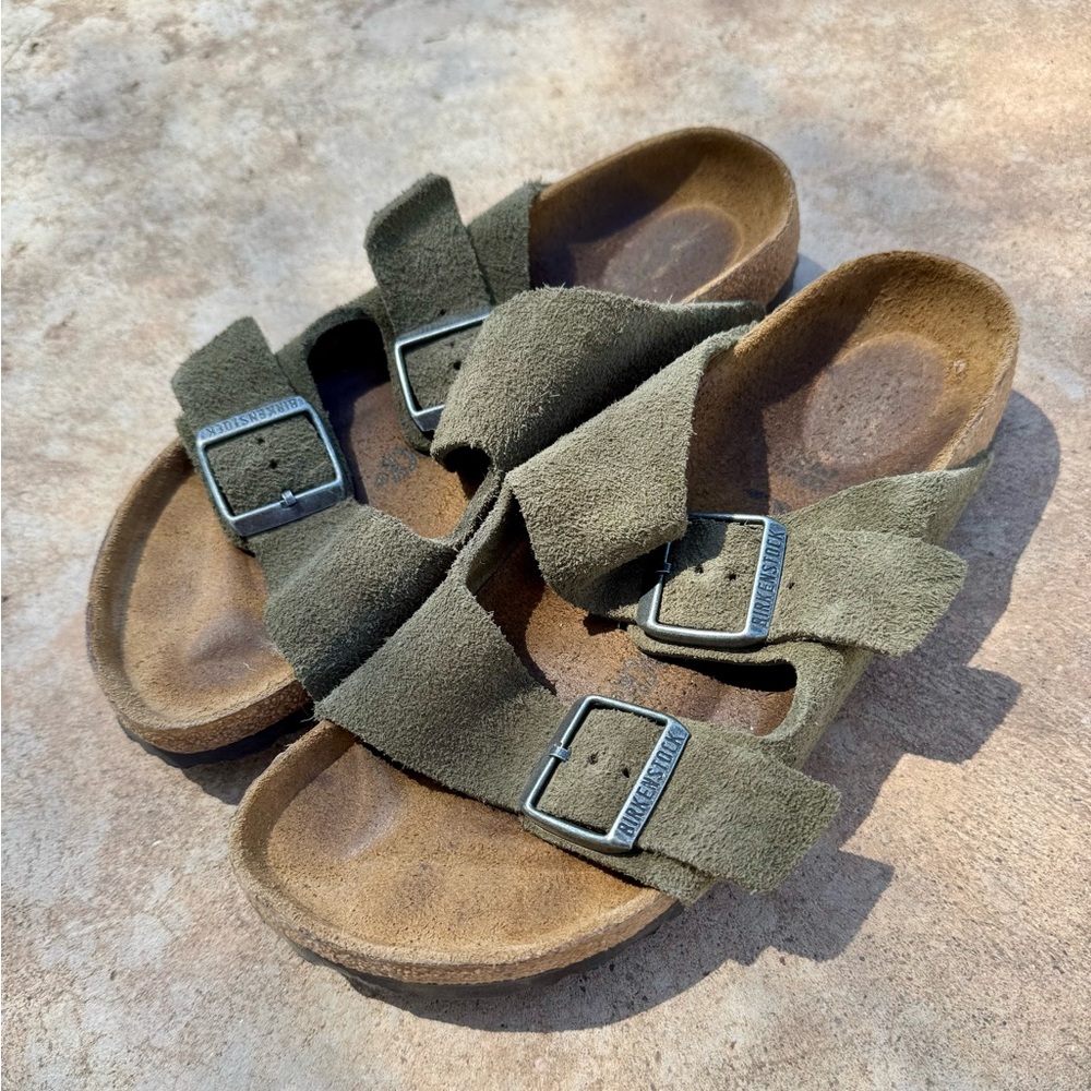 Birkenstock Arizona Sandals - Olive Green